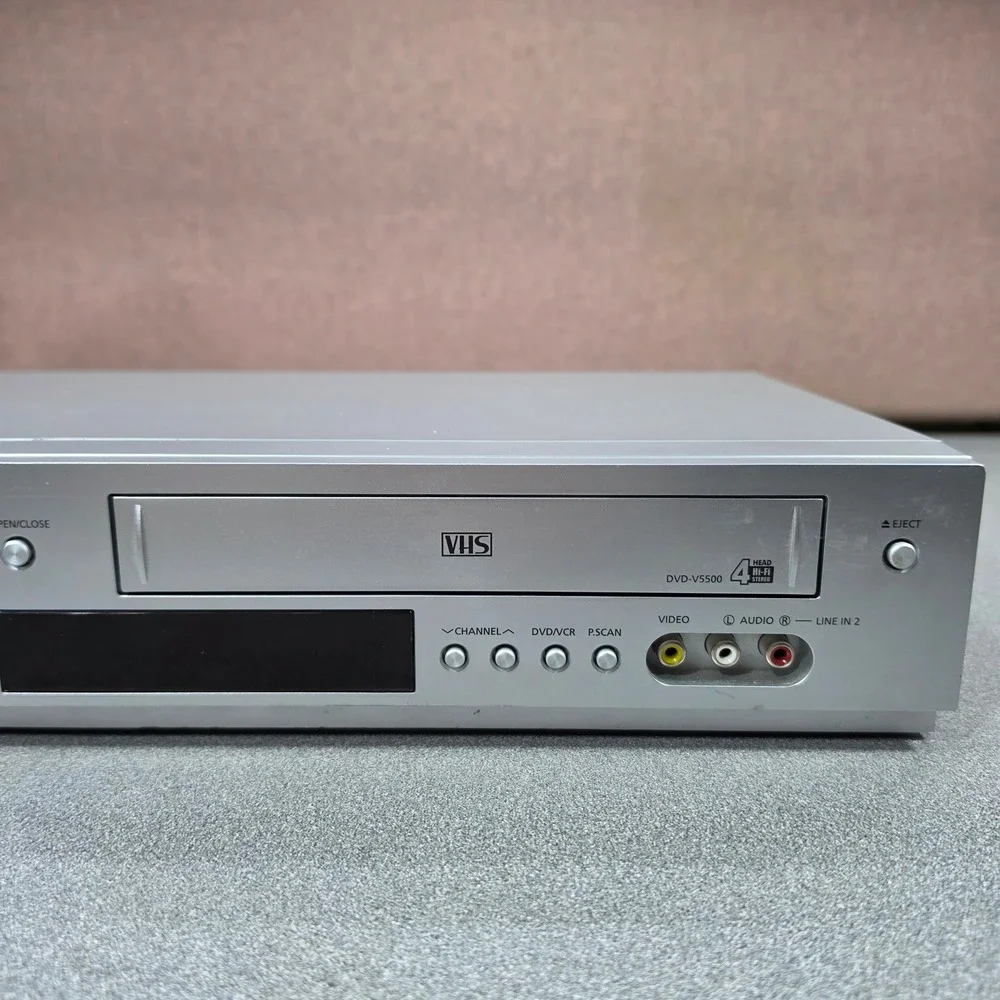 Samsung DVD/VHS Dual Deck Player DVD-V5500 4-Head Hi-Fi DVD NOT WORKING